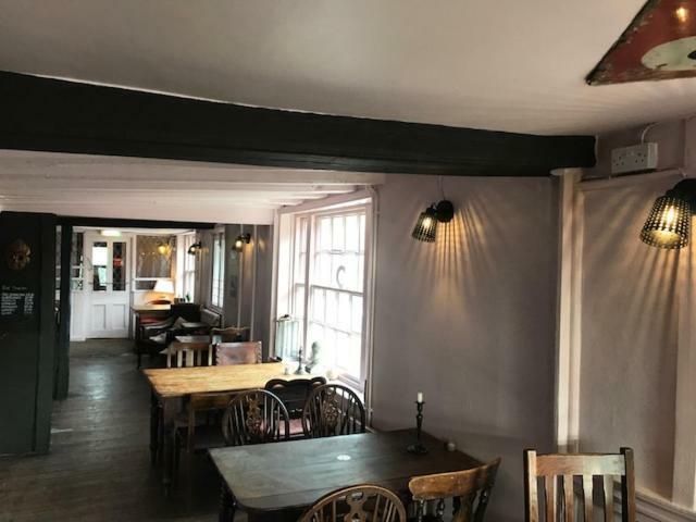 Chequers Inn Battle Exteriör bild